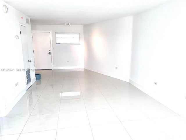 1881 Washington Ave 11D, Miami Beach, FL 33139