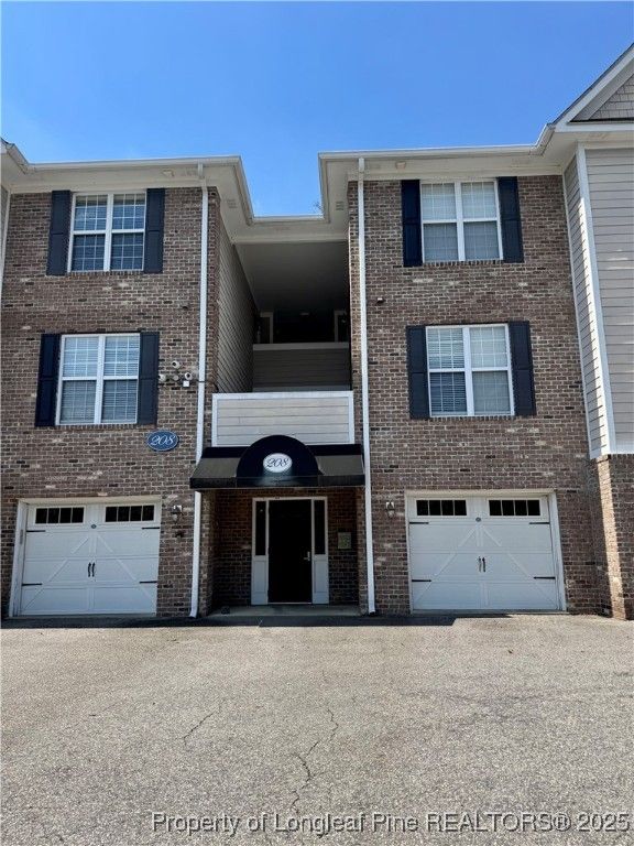 208 Fountainhead Lane 107, Fayetteville, NC 28301