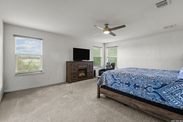 1635 IRON CRK, San Antonio, TX 78245