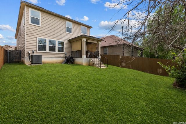 1635 IRON CRK, San Antonio, TX 78245