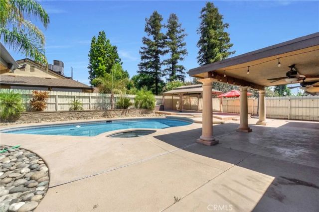 493 Timmy Avenue, Clovis, CA 93612