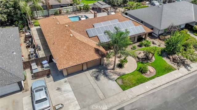 493 Timmy Avenue, Clovis, CA 93612