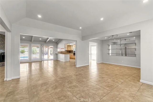 493 Timmy Avenue, Clovis, CA 93612