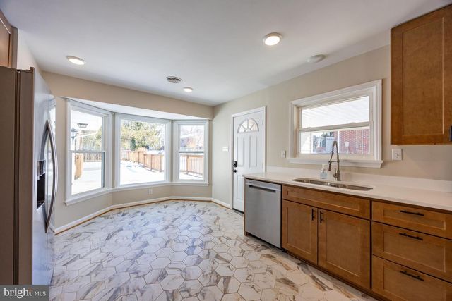 203 N ROSEMONT AVE, Martinsburg, WV 25401