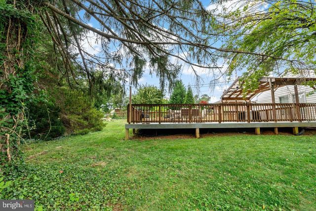 203 N ROSEMONT AVE, Martinsburg, WV 25401