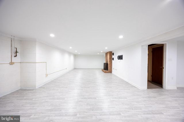 203 N ROSEMONT AVE, Martinsburg, WV 25401