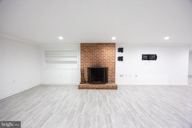 203 N ROSEMONT AVE, Martinsburg, WV 25401