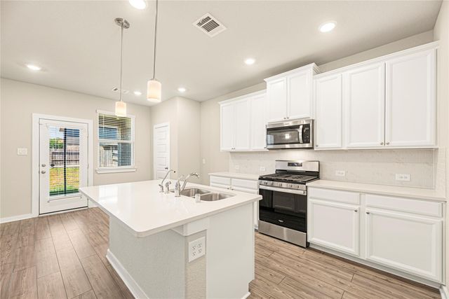 17462 Buckeye Branch, Conroe, TX 77385