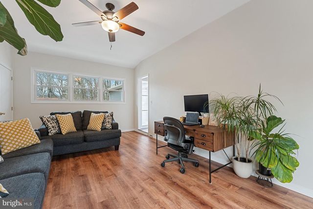 3 CRAB APPLE, Lawrenceville, NJ 08648