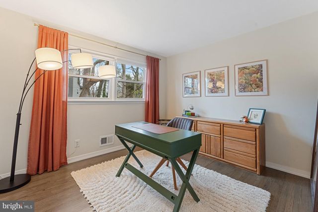 3 CRAB APPLE, Lawrenceville, NJ 08648