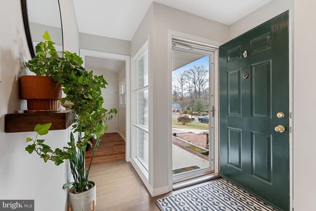 3 CRAB APPLE, Lawrenceville, NJ 08648