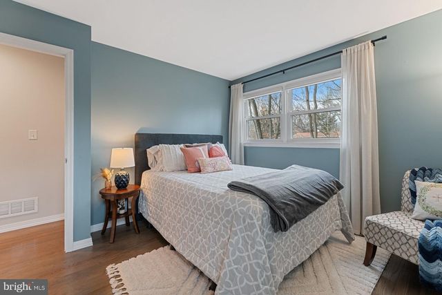 3 CRAB APPLE, Lawrenceville, NJ 08648