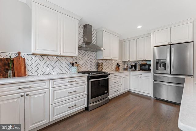 3 CRAB APPLE, Lawrenceville, NJ 08648