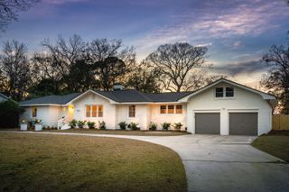 4923 Parkside Drive, North Charleston, SC 29405