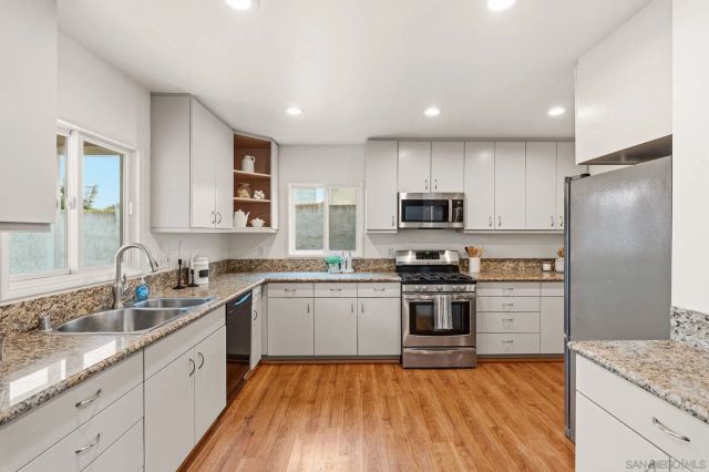 2604 Grandview Street, San Diego, CA 92110