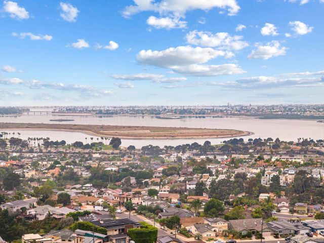 2604 Grandview Street, San Diego, CA 92110