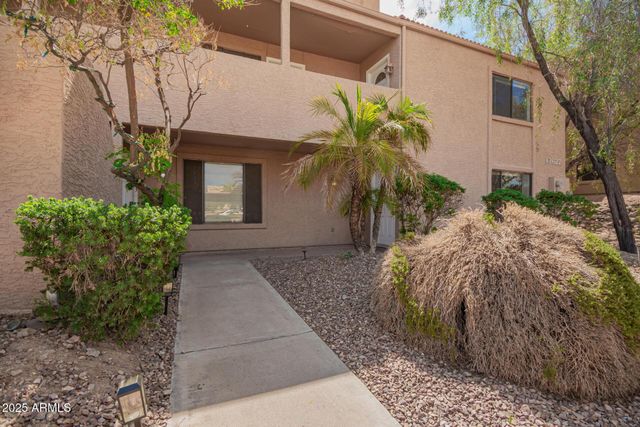 13627 N Hamilton Drive Apt 102, Fountain Hills, AZ 85268
