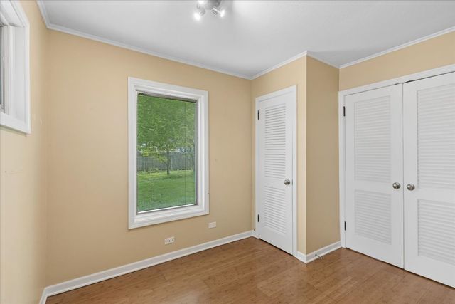 9239 Kedvale Avenue, Skokie, IL 60076