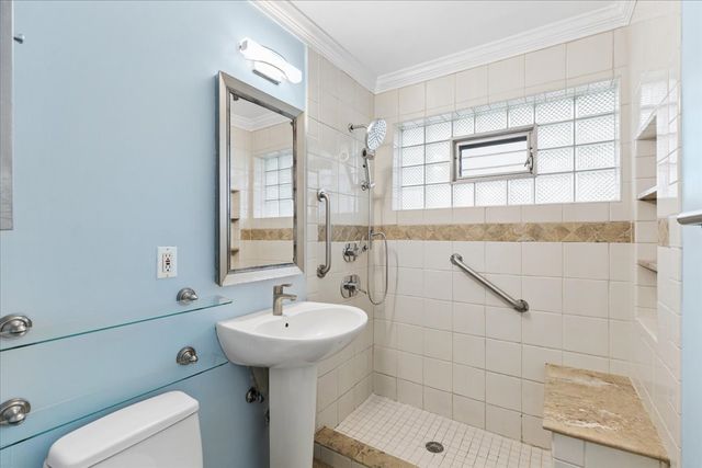 9239 Kedvale Avenue, Skokie, IL 60076