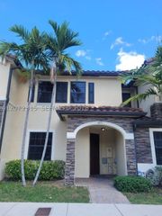 8935 W 35th Ln 8935, Hialeah, FL 33018