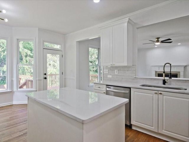 2265 Amberbrook Lane, Grayson, GA 30017