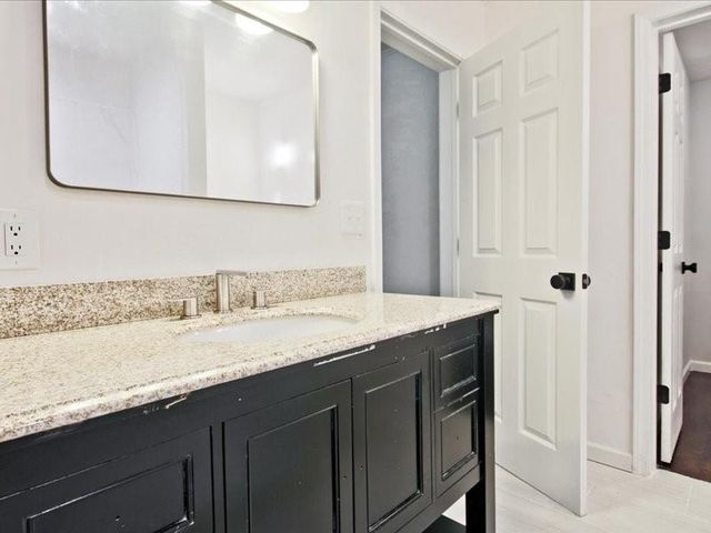 2265 Amberbrook Lane, Grayson, GA 30017