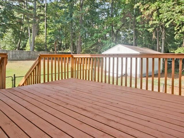 2265 Amberbrook Lane, Grayson, GA 30017