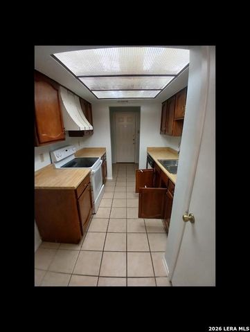 4702 Echo Bend, San Antonio, TX 78250