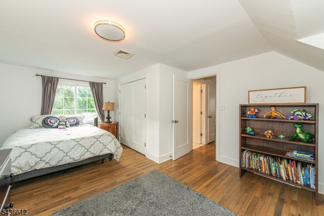 33 Yantecaw Ave, Bloomfield Twp., NJ 07003