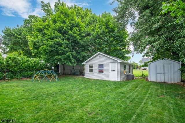33 Yantecaw Ave, Bloomfield Twp., NJ 07003