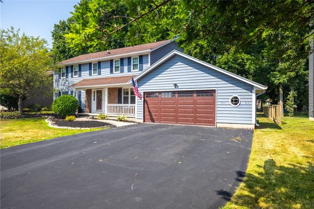59 Emjay Lane, Greece, NY 14612