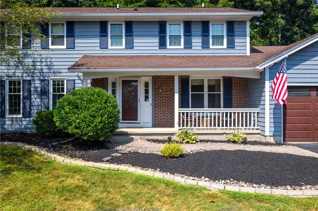 59 Emjay Lane, Greece, NY 14612