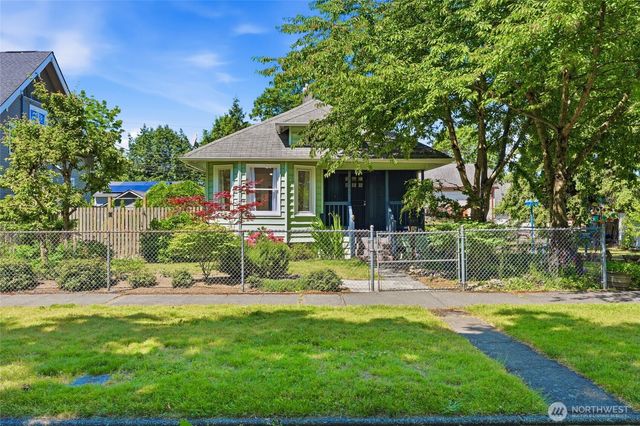 2312 Baker Avenue, Everett, WA 98201