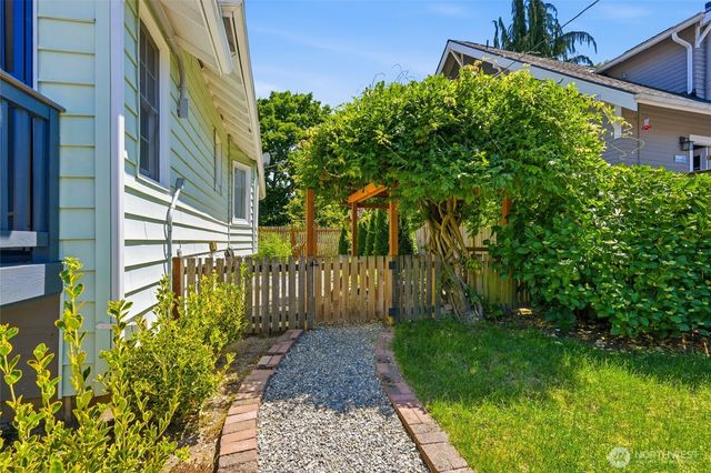 2312 Baker Avenue, Everett, WA 98201