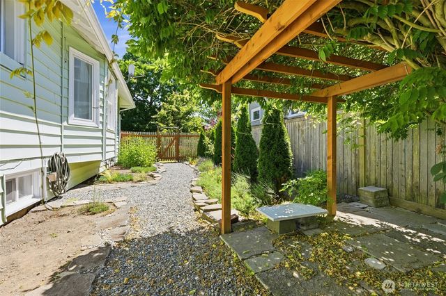 2312 Baker Avenue, Everett, WA 98201