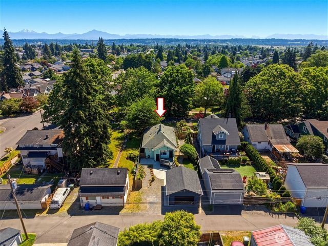 2312 Baker Avenue, Everett, WA 98201