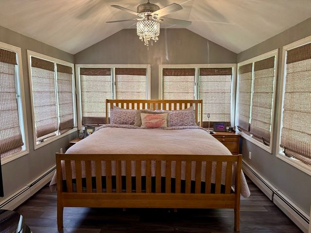 150 Podunk Rd, Sturbridge, MA 01566