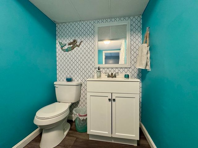 150 Podunk Rd, Sturbridge, MA 01566