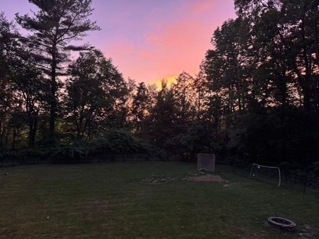 150 Podunk Rd, Sturbridge, MA 01566