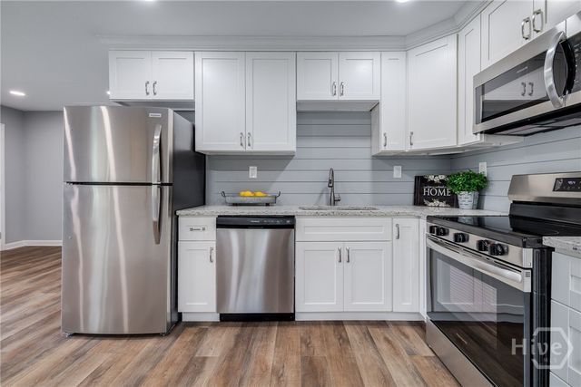 506 E Montgomery Cross Road, Savannah, GA 31406