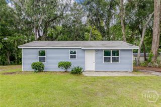 506 E Montgomery Cross Road, Savannah, GA 31406