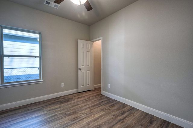 9173 Inwood, Willis, TX 77318