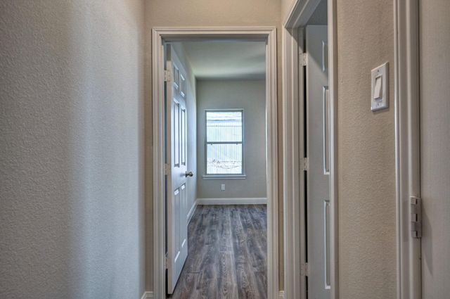 9173 Inwood, Willis, TX 77318