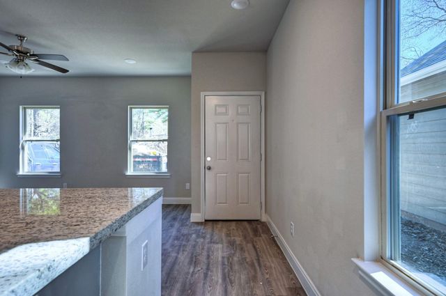 9173 Inwood, Willis, TX 77318