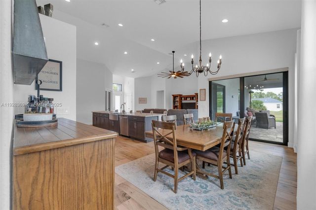 17924 N 68th St N, Loxahatchee, FL 33470