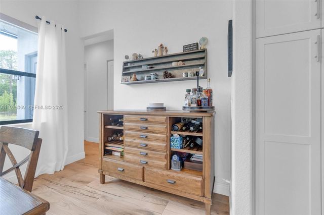 17924 N 68th St N, Loxahatchee, FL 33470