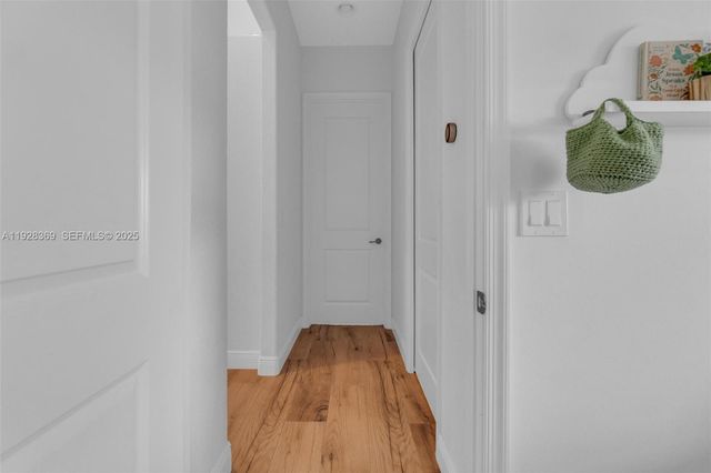 17924 N 68th St N, Loxahatchee, FL 33470