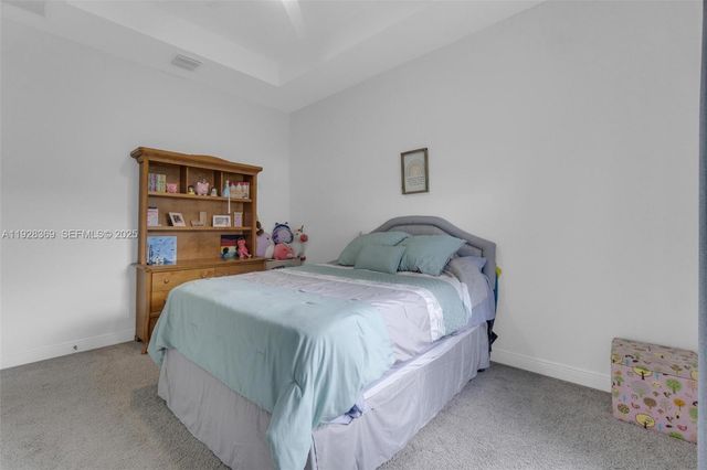 17924 N 68th St N, Loxahatchee, FL 33470