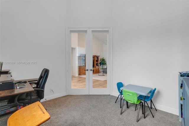 17924 N 68th St N, Loxahatchee, FL 33470