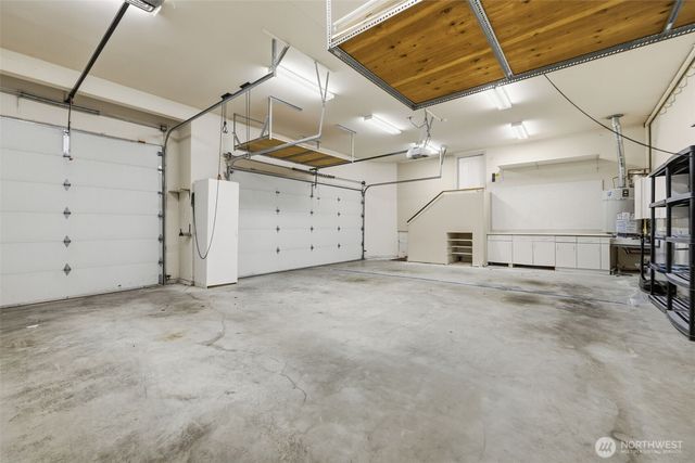 3340 Shorecliff Drive NE, Tacoma, WA 98422